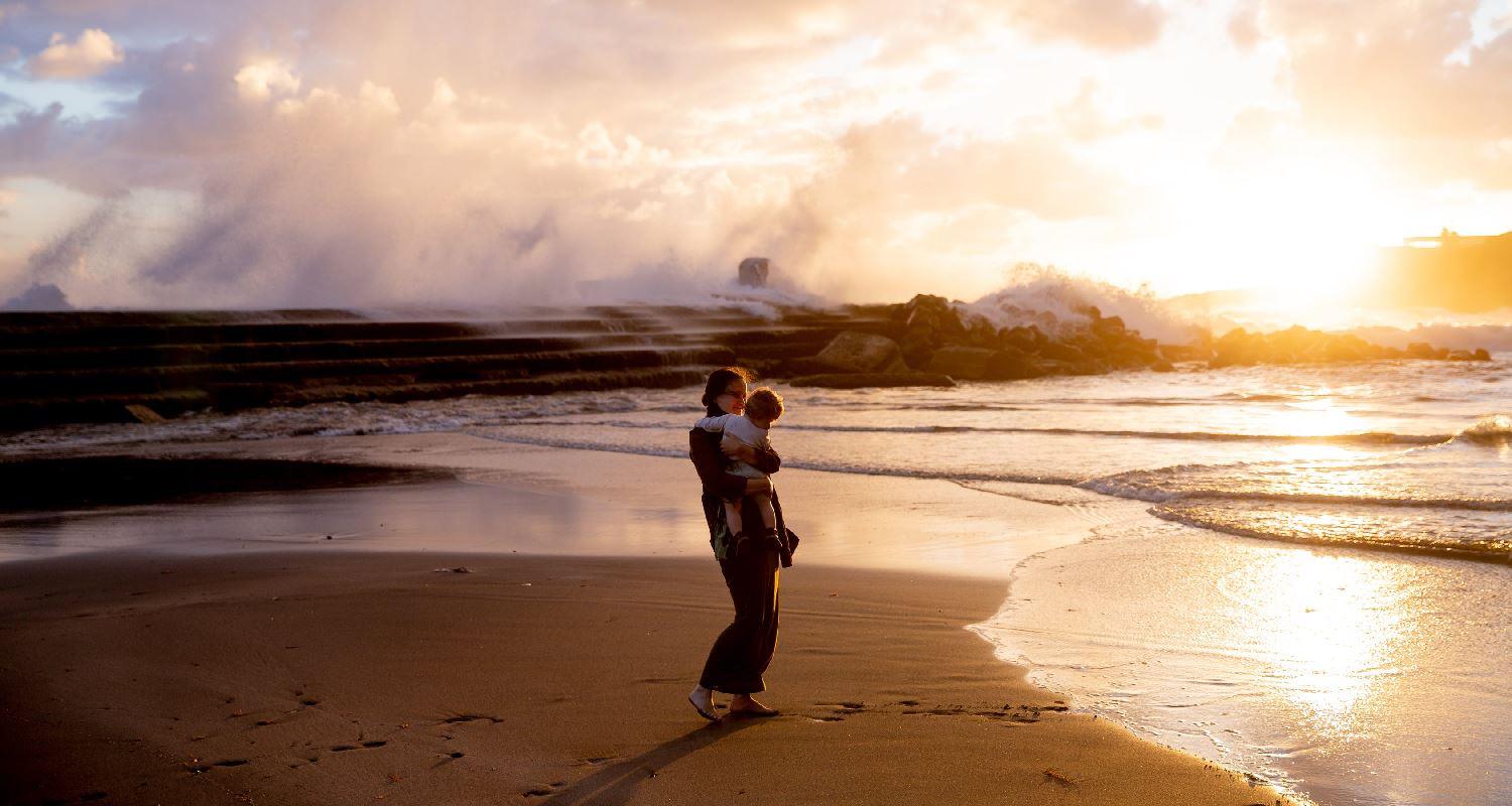 6 Signs to Spot Vitamin D Deficiency in Children and Adults - Well-actually.co.uk